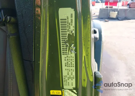 2021 Jeep Wrangler Unlimited Rubicon 4X4 z USA, uszkodzony, nr VIN 1C4JJXFM5MW563794